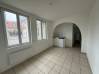 
A louer appartement type F2 02800 La Fere
