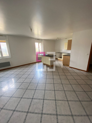 
Appartement T4 VENDHUILE
