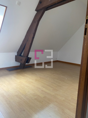 
Appartement T4 VENDHUILE
