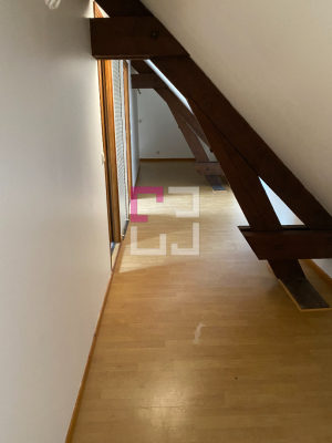 
Appartement T4 VENDHUILE
