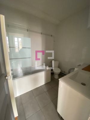 
Loue studio hyper centre 02100 SAINT QUENTIN
