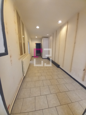 
LOCAL COMMERCIAL CENTRE GUISE
