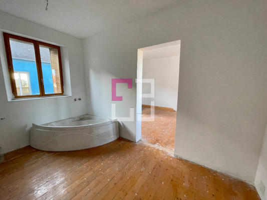 
Appartement Chauny 5 pièce(s) 150 m2
