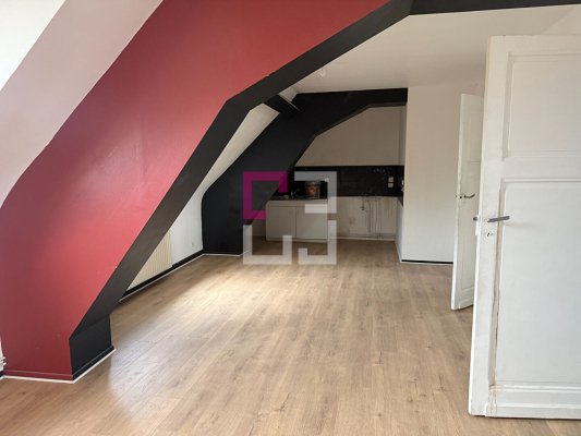 
Appartement 3 pièces LA FERE
