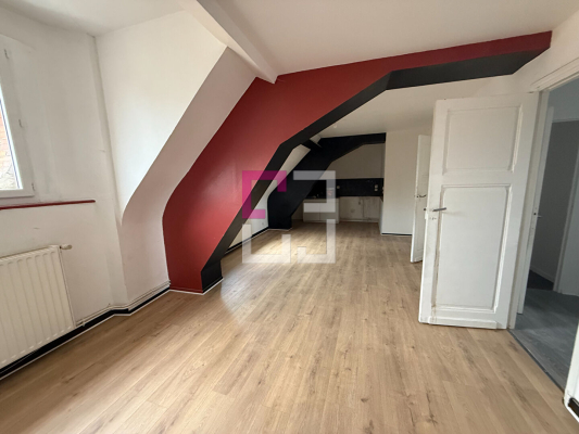 
Appartement 3 pièces LA FERE
