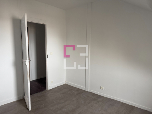 
Appartement 3 pièces LA FERE
