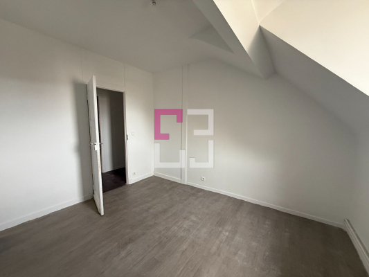 
Appartement 3 pièces LA FERE
