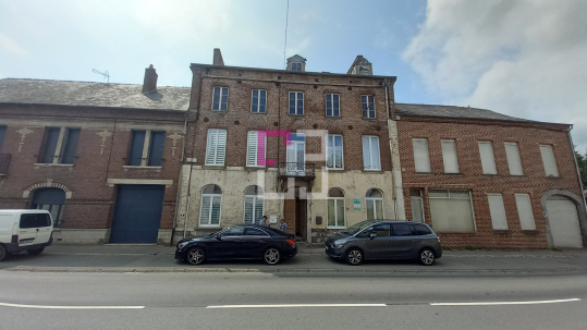 
Immeuble de rapport Etreaupont 8 pièce(s) 169 m2
