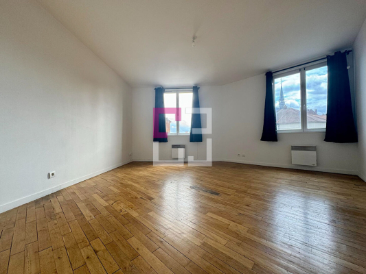 
Appartement 2 pièces CHAUNY
