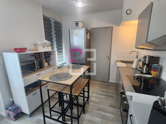 
Maison 2 chambres DOUILLY
