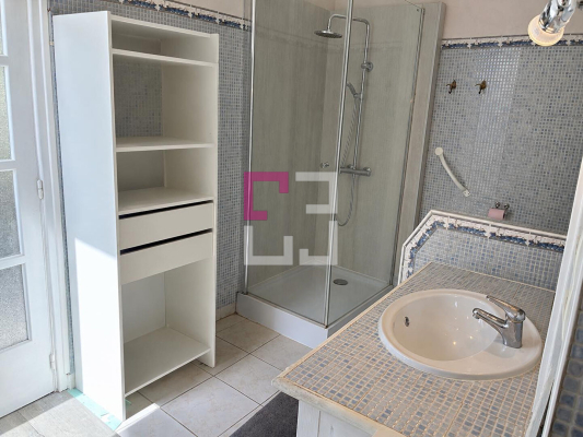 
Maison Ribemont 6 pièce(s) 180 m2
