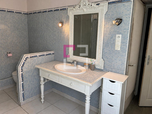 
Maison Ribemont 6 pièce(s) 180 m2
