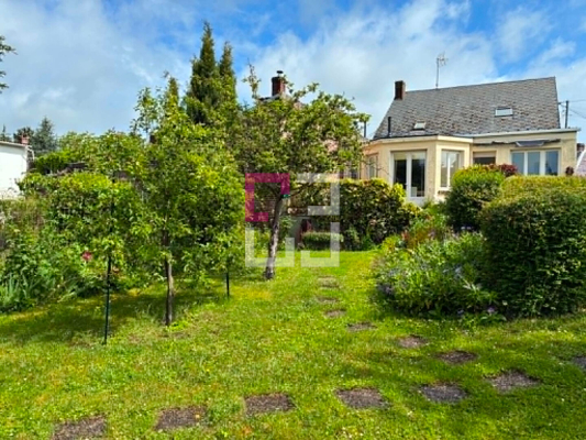 
Maison Ribemont 6 pièce(s) 180 m2
