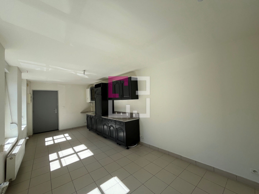 
Appartement Vervins 4 pièce(s) 91 m2
