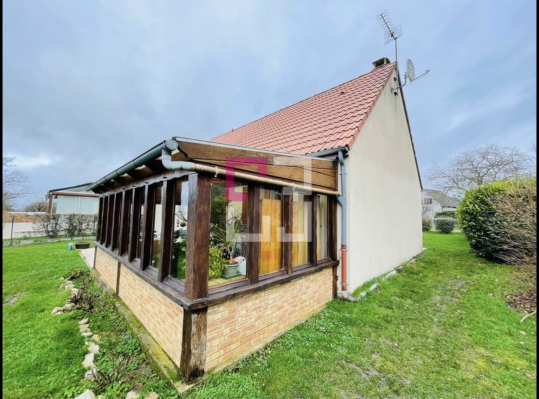 
Pavillon individuelle 74.5m² VILLESELVE
