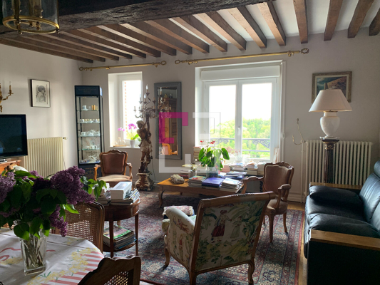 
Immeuble  8 pièce(s) 235 m2
