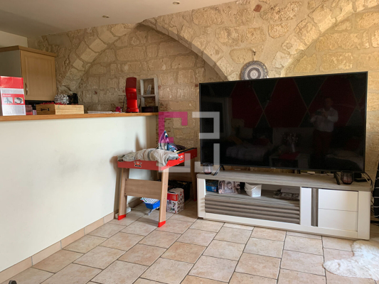 
Immeuble  8 pièce(s) 235 m2
