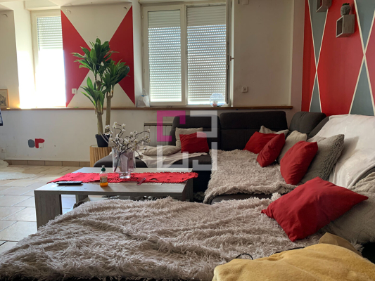 
Immeuble  8 pièce(s) 235 m2
