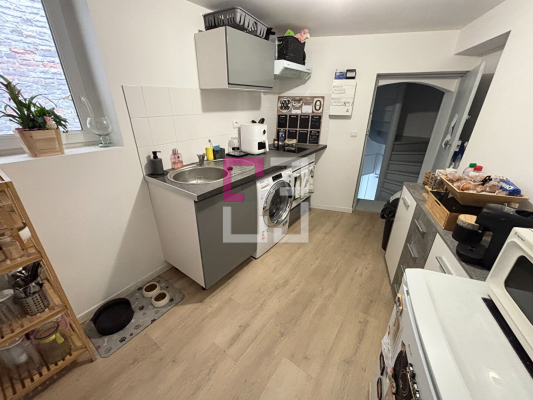 
Immeuble Guise 6 pièce(s)
