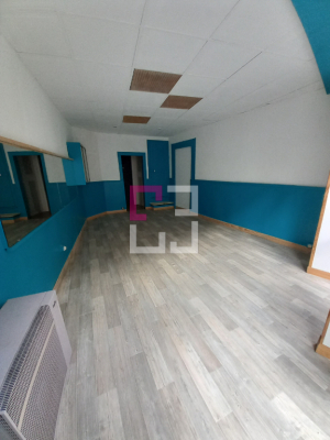 
Immeuble Guise 6 pièce(s)
