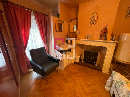 
Immeuble Guise 6 pièce(s)
