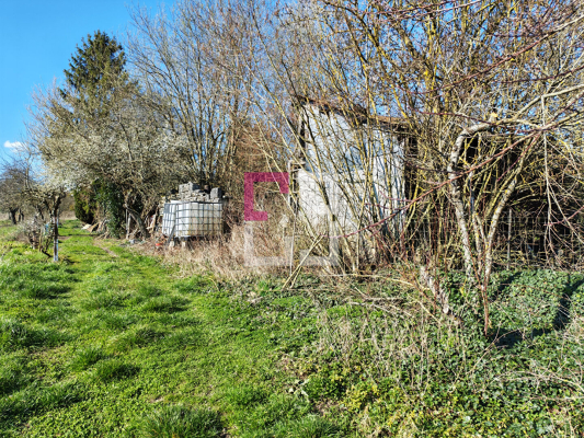 
Terrain à bâtir à  Colligis Crandelain 1384 m2REF 5321LR
