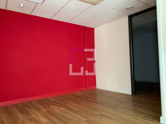 
Immeuble de rapport Laon  850 m2
