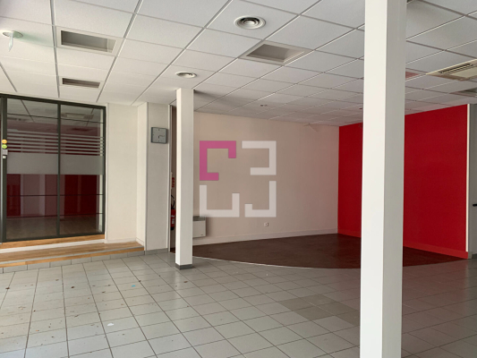 
Immeuble de rapport Laon  850 m2
