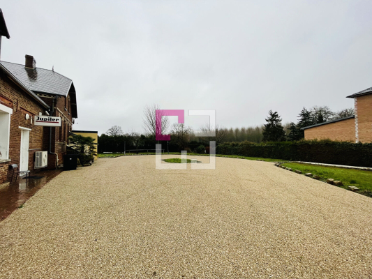 
Local commercial Monchy Lagache 2 pièce(s) 55 m2
