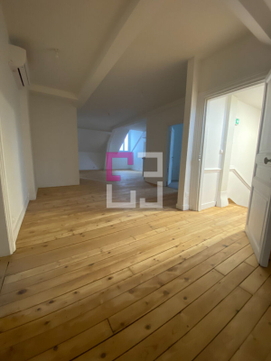 
Appartement Saint Quentin 4 pièce(s) 108.67 m2
