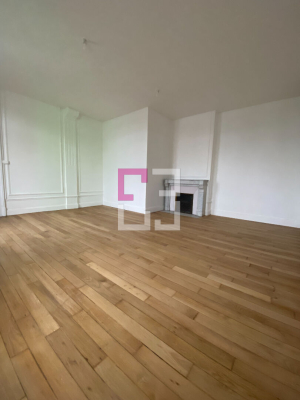 
Appartement Saint Quentin 3 pièce(s) 98.80 m2
