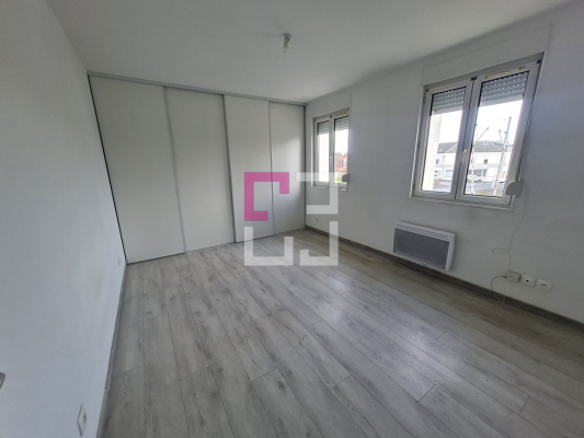 
Appartement Bohain En Vermandois 1 pièce(s) 30.37 m2
