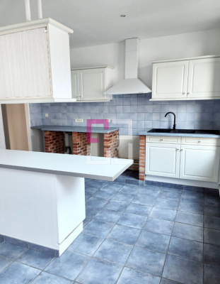
Appartement Saint Quentin 2 pièce(s) 76.12 m2
