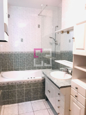 
Appartement Saint Quentin 2 pièce(s) 76.12 m2
