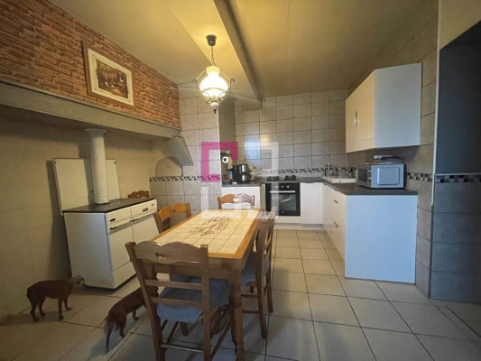 
Maison La Neuville Housset 5 pièce(s) 149 m2
