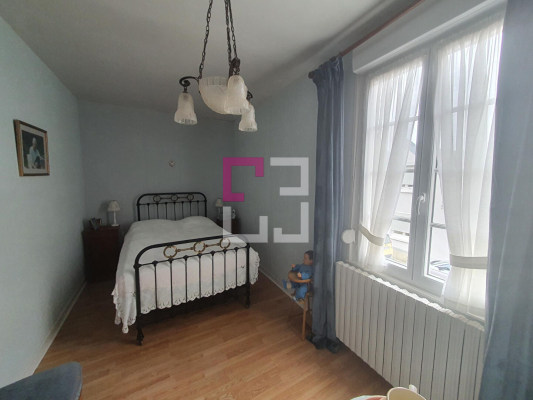 
Maison Saint Quentin 5 pièce(s) 111 m2
