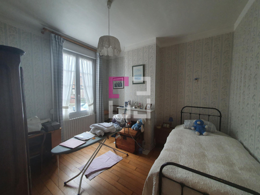 
Maison Saint Quentin 5 pièce(s) 111 m2
