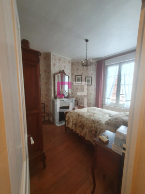 
Maison Saint Quentin 5 pièce(s) 111 m2
