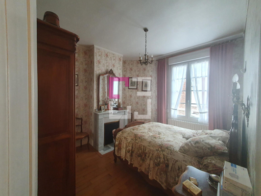
Maison Saint Quentin 5 pièce(s) 111 m2
