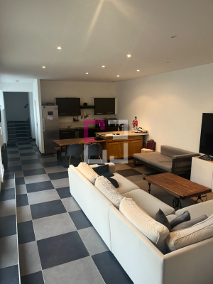 
Appartement  Saint Quentin 5 pièce(s) 120 m2
