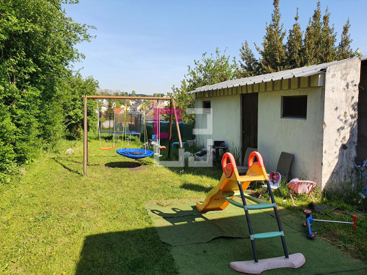 
Immeuble Saint Quentin 10 pièce(s) 243 m2
