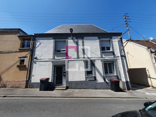 
Immeuble Saint Quentin 11 pièce(s) 236 m2
