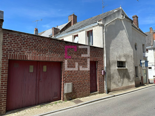 
Immeuble Marle 6 pièce(s)
