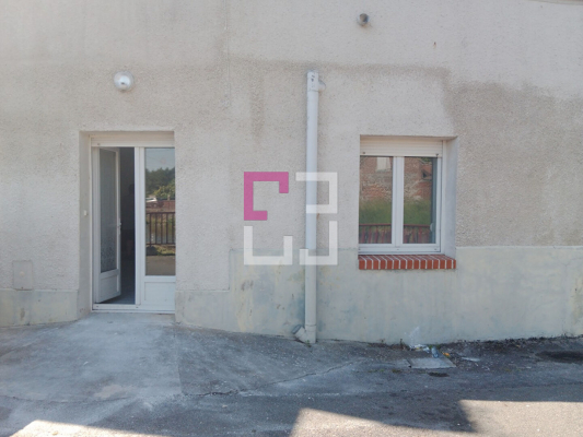 
APPT RDC - 2 Chambres - ETREUX
