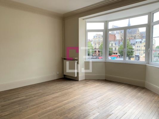 Appartement Saint Quentin 2 pièce(s) 40.99 m2