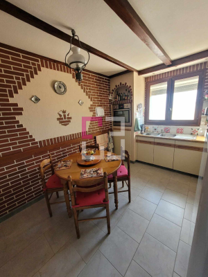 
Maison Ribemont 5 pièce(s) 100 m2
