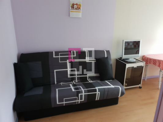 
Studio meublé avec accès internet
