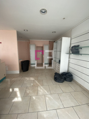 
Local commercial St Quentin 3 pièce(s) 80 m2
