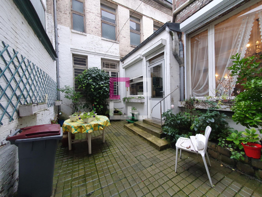 
Maison Saint Quentin 12 pièce(s) 376 m2
