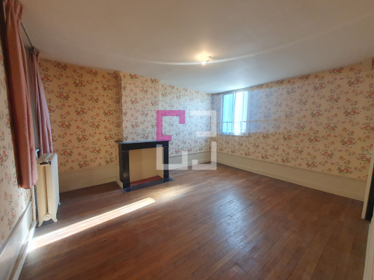 
Maison Saint Quentin 12 pièce(s) 376 m2
